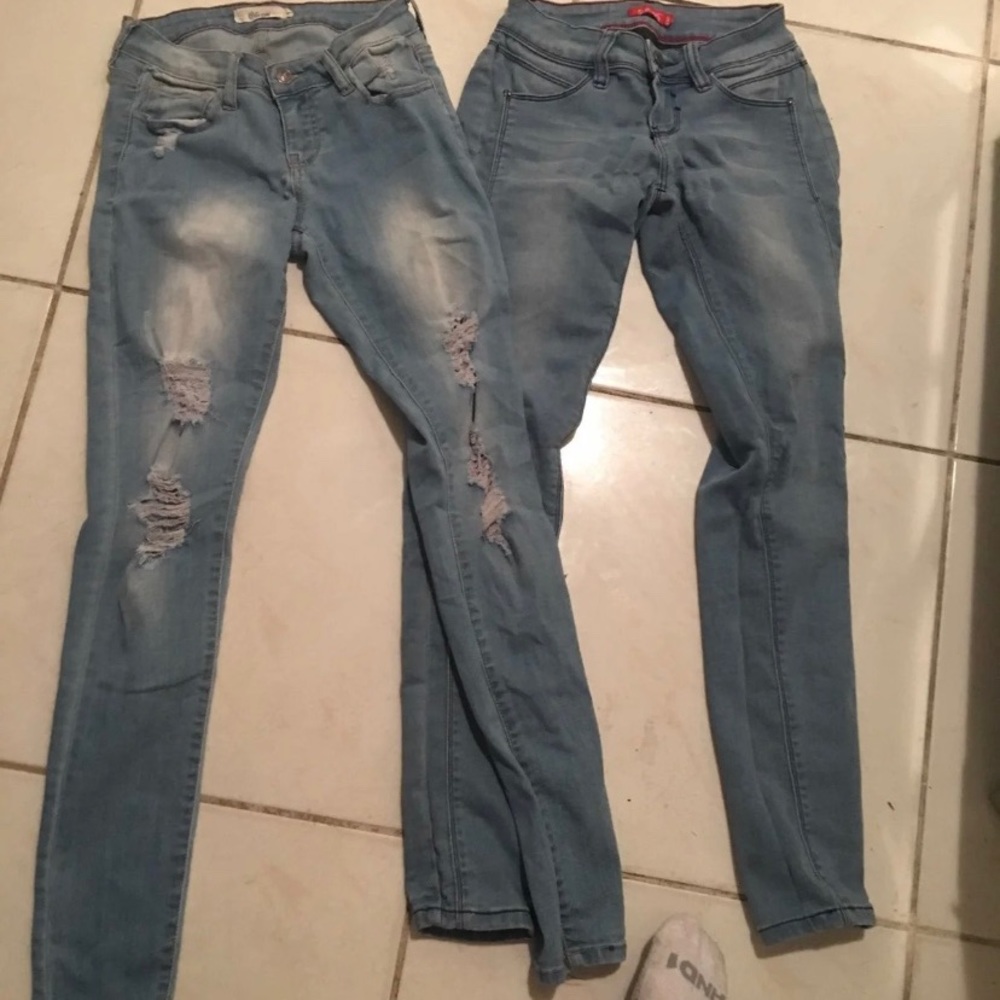 Juniors jeans